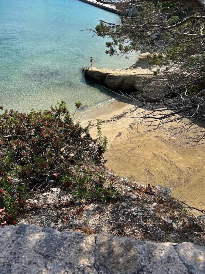 Kores Aegina Agia Marina  Zewnętrze zdjęcie
